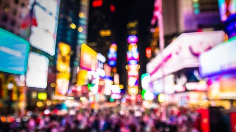 紐約的繁華喧囂得令人恐懼(圖/BBC) 紐約的繁華喧囂得令人恐懼(圖/BBC)