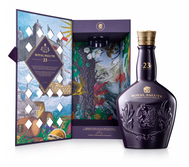 皇家禮炮(Royal Salute) 23年,台灣獨賣款(圖 / 保樂力加提供) 皇家禮炮(Royal Salute) 23年,台灣獨賣款(圖 / 保樂力加提供)