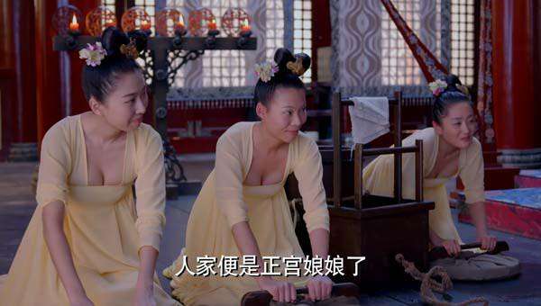 唐代民風開放,服飾尺度與現代相仿。(圖/擷取自Youtube) 唐代民風開放,服飾尺度與現代相仿。(圖/擷取自Youtube)