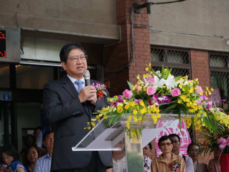 縣長楊文科強調地方稅是推動縣政的重要財源,希望中央政府不要廢除印花稅。(圖/新竹縣政府提供) 縣長楊文科強調地方稅是推動縣政的重要財源,希望中央政府不要廢除印花稅。(圖/新竹縣政府提供)