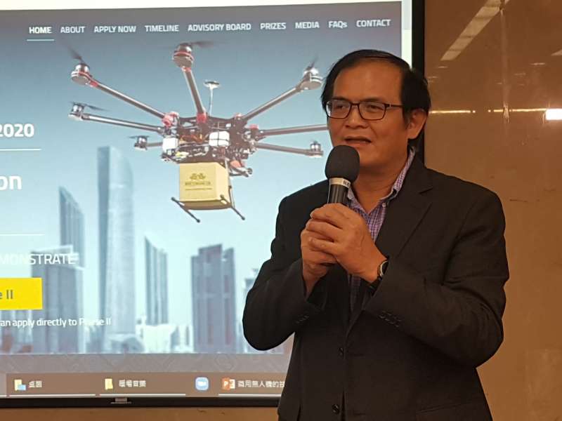 機械所所長胡竹生說,工研院高負載高續航無人機入圍杜拜國際無人機競賽,意義非凡。(圖/方詠騰攝) 機械所所長胡竹生說,工研院高負載高續航無人機入圍杜拜國際無人機競賽,意義非凡。(圖/方詠騰攝)