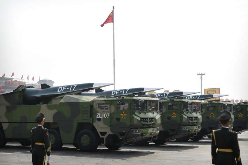 2019十一國慶大閱兵、解放軍、東風-17。(美聯社) 2019十一國慶大閱兵、解放軍、東風-17。(美聯社)
