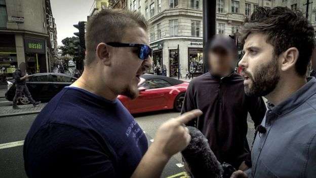 BBC記者與「街頭吸引」創始人艾迪·希琴斯對質。(BBC中文網) BBC記者與「街頭吸引」創始人艾迪·希琴斯對質。(BBC中文網)