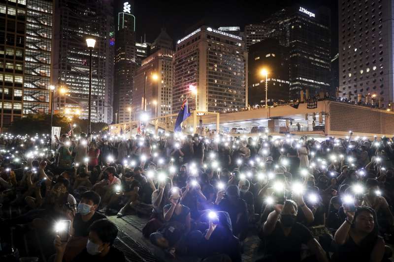 2019年10月19日，香港反送中運動，市民舉行「國際人道救援祈禱會」（AP）