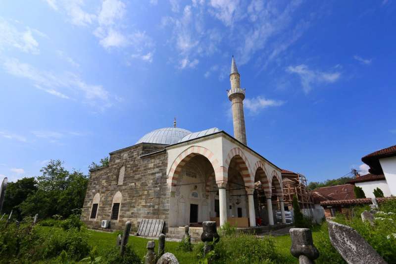 科索沃最知名的伊斯蘭建築：哈杜姆清真寺（Hadum Mosque），建於1595年。(圖取自Catun)