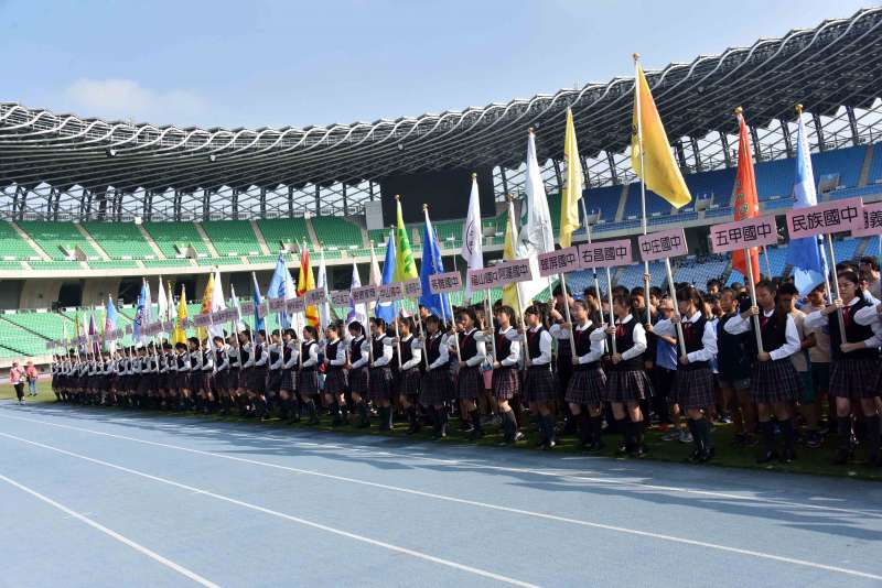 高雄市中等運動會開幕。(圖／徐炳文攝)