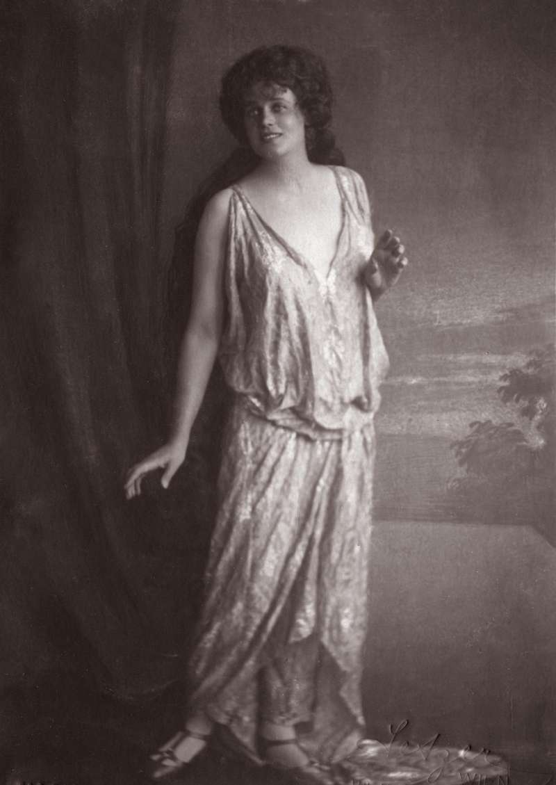 來自摩拉維亞(Moravian)的傳奇女高音耶里札(Maria Jeritza)(圖/Muzik) 來自摩拉維亞(Moravian)的傳奇女高音耶里札(Maria Jeritza)(圖/Muzik)