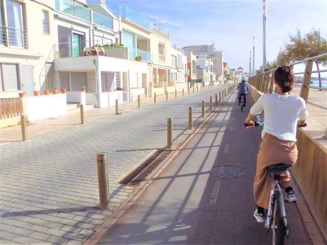 20200522-能夠在住家附近悠閒地騎著腳踏車,也是種平凡的享受。(圖/取自photoAC) 20200522-能夠在住家附近悠閒地騎著腳踏車,也是種平凡的享受。(圖/取自photoAC)