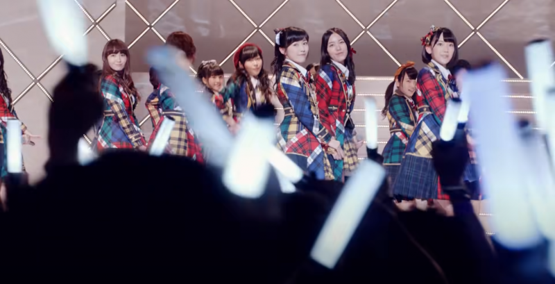 陪愛自己最愛的AKB48,一路從地下女團走向國民偶像女團。(圖/翻攝自youtube) 陪愛自己最愛的AKB48,一路從地下女團走向國民偶像女團。(圖/翻攝自youtube)