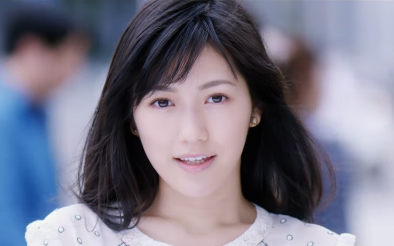 渡邊麻友(圖/取自youtube) 渡邊麻友(圖/取自youtube)