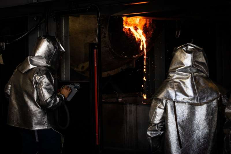 Redwood Materials公司用於提取氧化鋰的爐子。(MAX WHITTAKER FOR THE WALL STREET JOURNAL) Redwood Materials公司用於提取氧化鋰的爐子。(MAX WHITTAKER FOR THE WALL STREET JOURNAL)