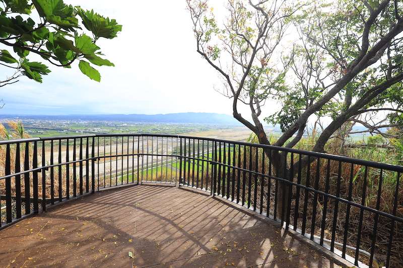 大甲鐵砧山風景特定區雕塑公園首創大甲自然生態觀景平台。(圖/台中市政府提供) 大甲鐵砧山風景特定區雕塑公園首創大甲自然生態觀景平台。(圖/台中市政府提供)