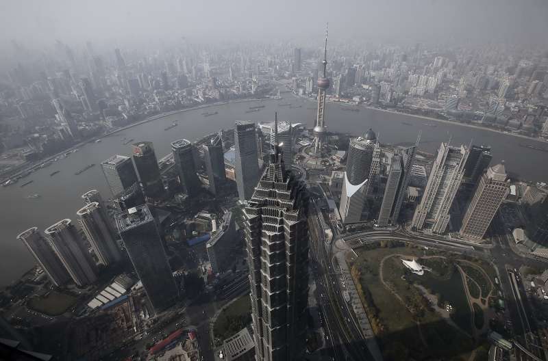 上海首次登上世界金融中心指數排行第三名。(美聯社) 上海首次登上世界金融中心指數排行第三名。(美聯社)