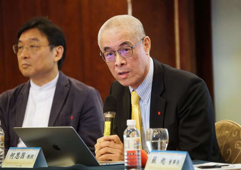 20201031-台北論壇31日舉行「美國總統大選的政治風險與潛在法律爭議」座談會,淡江大學教授何思因發言。(盧逸峰攝) 20201031-台北論壇31日舉行「美國總統大選的政治風險與潛在法律爭議」座談會,淡江大學教授何思因發言。(盧逸峰攝)