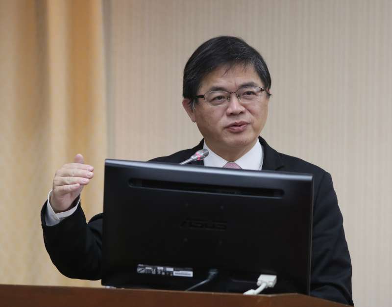 2020.11.16-立法院內政委員會16日邀請行政院秘書長李孟諺就行政院運用國家資源製作文宣攻擊在野黨進行專題報告。(柯承惠攝)