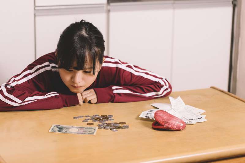 同樣都是努力賺錢儲蓄,為什麼有些人可以財富自由,有些人卻得勤儉度日?(圖/取自PAKUTASO) 同樣都是努力賺錢儲蓄,為什麼有些人可以財富自由,有些人卻得勤儉度日?(圖/取自PAKUTASO)