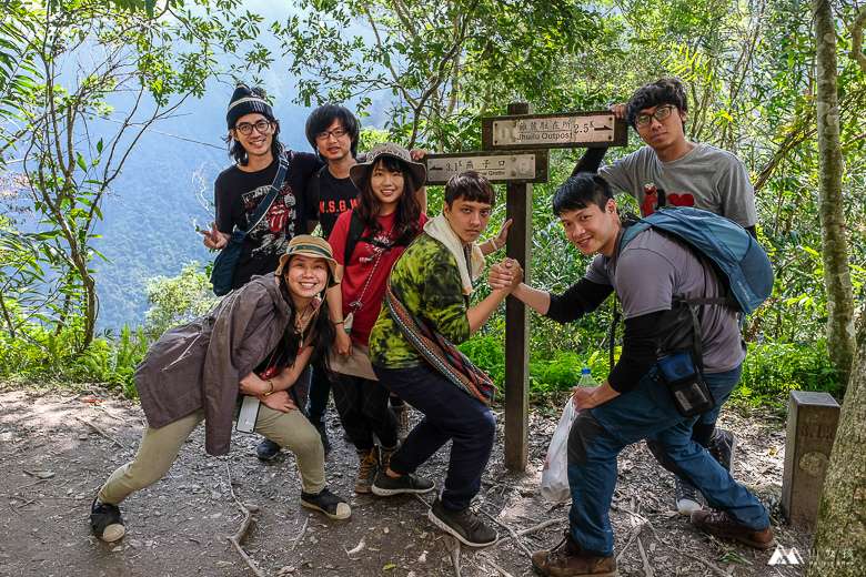 這次的錐鹿古道，帶了沒在運動的朋友爬山，把四個小時的路程走到了六小時才結束。（圖/山女孩）