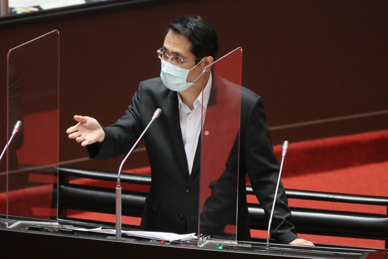 20211019-立委江永昌19日在立法院質詢。(柯承惠攝) 20211019-立委江永昌19日在立法院質詢。(柯承惠攝)