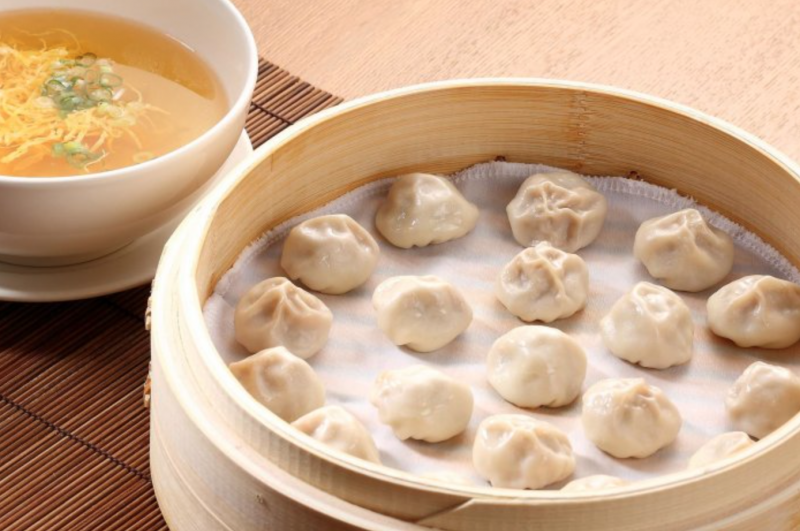 網友分享,鼎泰豐的「小籠湯包」為隱藏版餐點,僅供應1小時且每家分店的時段皆不同。(圖/翻攝自Dcard) 網友分享,鼎泰豐的「小籠湯包」為隱藏版餐點,僅供應1小時且每家分店的時段皆不同。(圖/翻攝自Dcard)