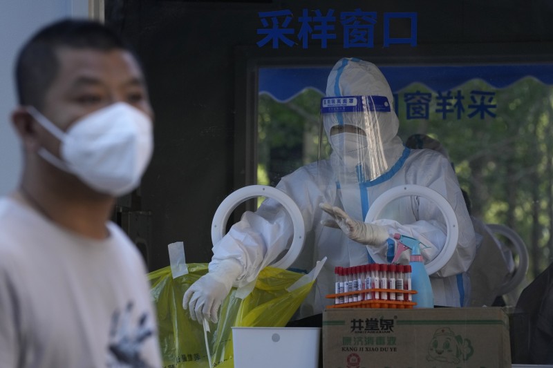 2022年,中國對新冠疫情堅持「清零」,嚴格要求全民進行核酸檢測(AP) 2022年,中國對新冠疫情堅持「清零」,嚴格要求全民進行核酸檢測(AP)