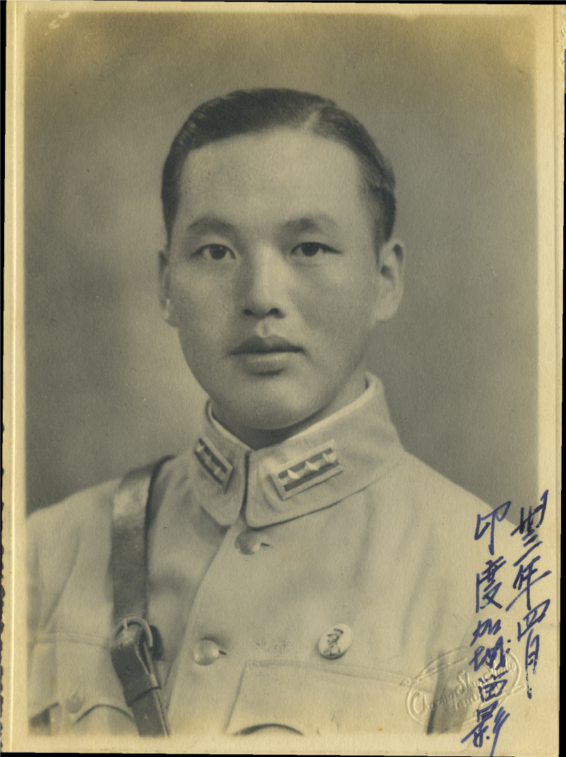 黃埔新村陳景琛女士夫婿劉文美,攝於印度,1944年。(圖/侯淑姿提供) 黃埔新村陳景琛女士夫婿劉文美,攝於印度,1944年。(圖/侯淑姿提供)