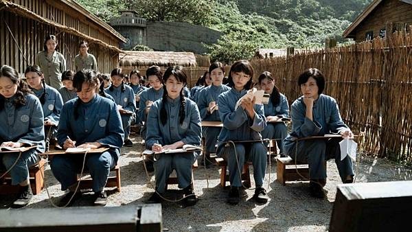 《流麻溝十五號》劇照。(圖/老子不負責任電影院提供) 《流麻溝十五號》劇照。(圖/老子不負責任電影院提供)