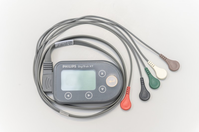 可攜式心電圖。(取自臺大醫院心血管外科官網)