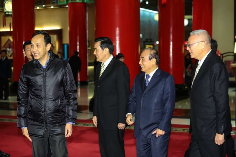 朱立倫、馬英九、王金平、吳敦義一同出席國民黨高層團結宴。(顏麟宇攝) 朱立倫、馬英九、王金平、吳敦義一同出席國民黨高層團結宴。(顏麟宇攝)